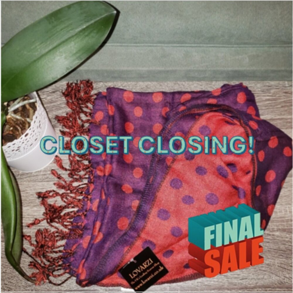 | Lovarzi | Reversible Polka Dot Scarf